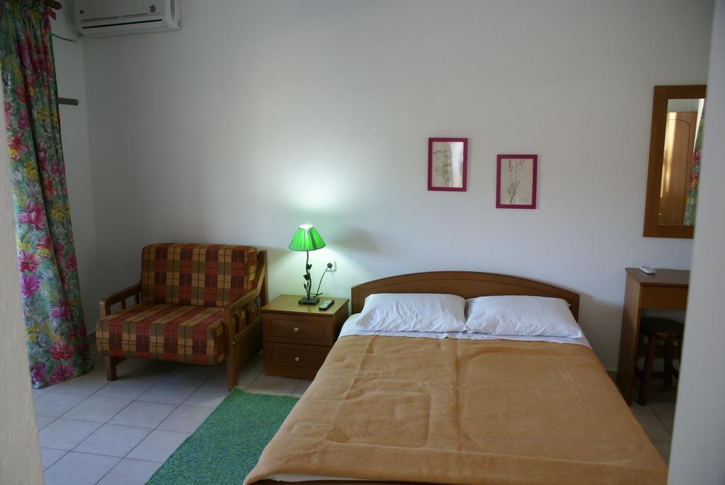 Studios Costa Porto Koufo Room photo